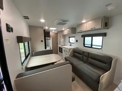 2027 Jayco Jay Flight photo 10