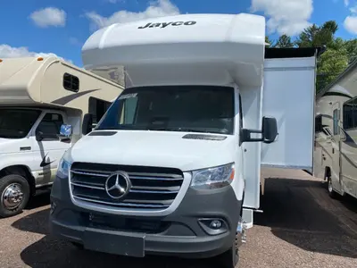 New 2027 Jayco Melbourne 24L