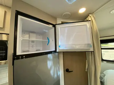 2027 Jayco Melbourne photo 25