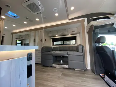 2027 Jayco Melbourne photo 14