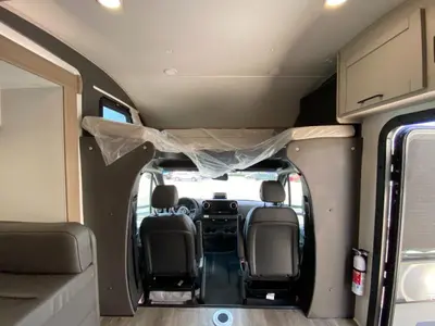 2027 Jayco Melbourne photo 38