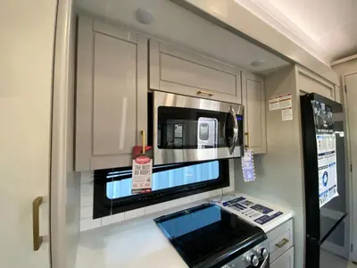 2027 Jayco North Point photo 31