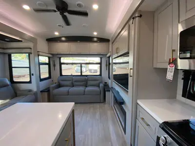 2027 Jayco North Point photo 19