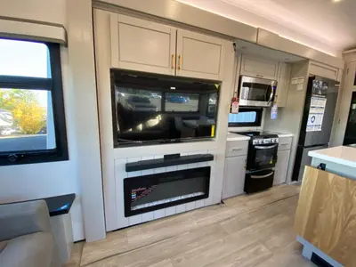 2027 Jayco North Point photo 25