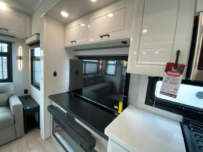 2027 Jayco Pinnacle photo 28