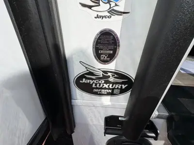 2027 Jayco Pinnacle photo 14