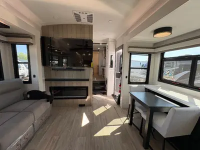 2027 Jayco Pinnacle photo 21