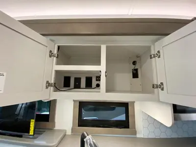 2027 Jayco Precept photo 28