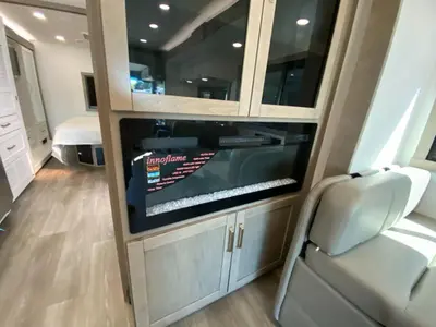 2027 Jayco Precept photo 25