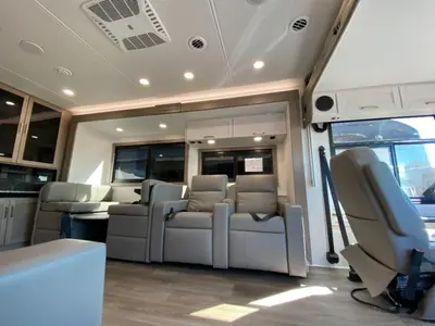 2027 Jayco Precept photo 14