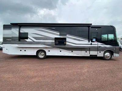 2027 Jayco Precept photo 17