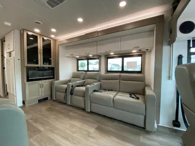 2027 Jayco Precept photo 20