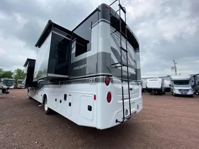 2027 Jayco Precept photo 10