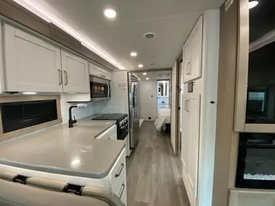 2027 Jayco Precept photo 24