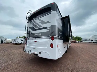 2027 Jayco Precept photo 12