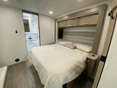 2027 Jayco Precept photo 33