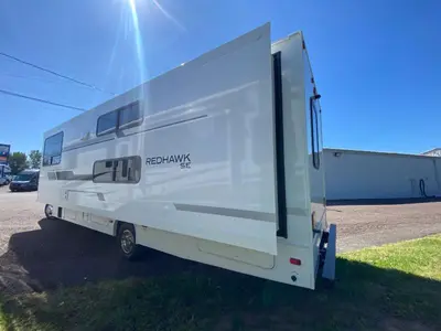 2027 Jayco Redhawk SE photo 7