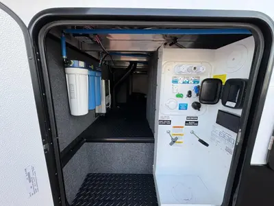 2027 Jayco Seismic photo 6