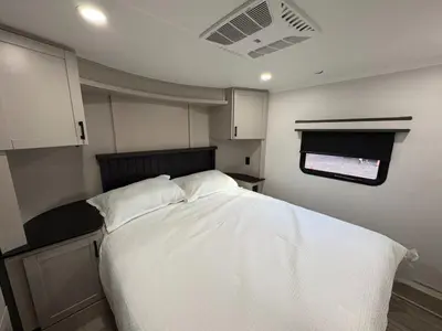 2027 Jayco Seismic photo 41