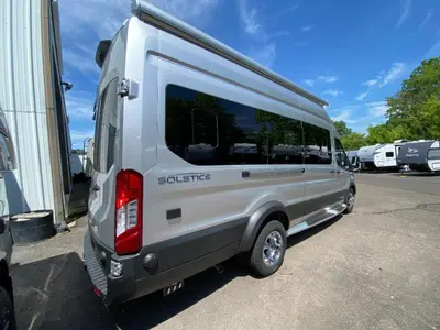 2027 Jayco Solstice photo 9