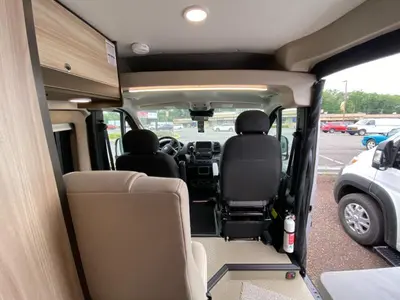 2027 Jayco Swift photo 44