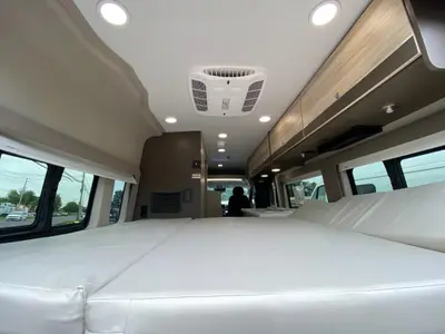 2027 Jayco Swift photo 16