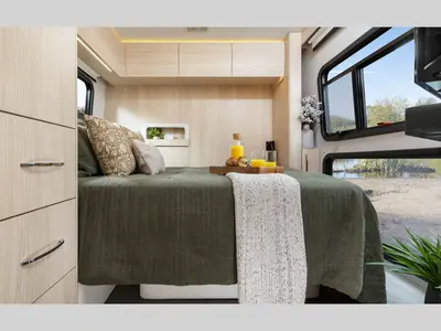 2027 Leisure Travel Unity photo 5