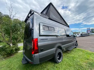 2027 Storyteller Overland Storyteller Overland photo 8