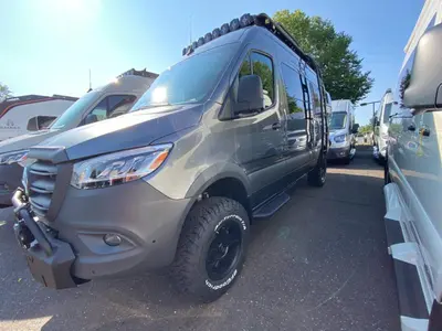 2027 Storyteller Overland Storyteller Overland photo 7