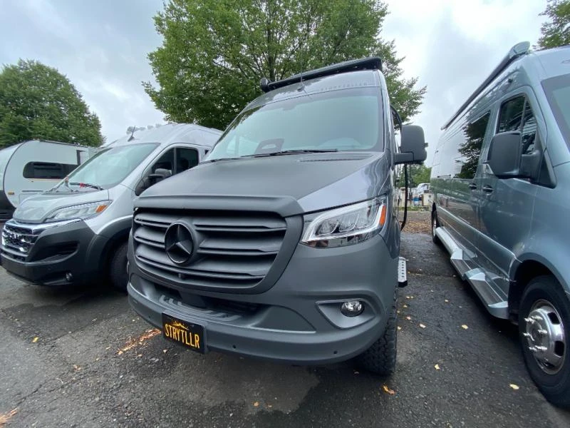 2027 Storyteller Overland Storyteller Overland exterior
