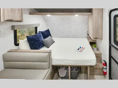 2027 Winnebago Access photo 2