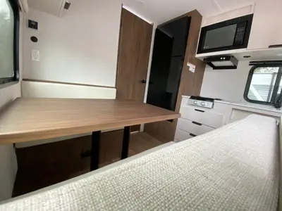 2027 Winnebago Access photo 12