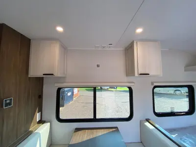 2027 Winnebago Access photo 18