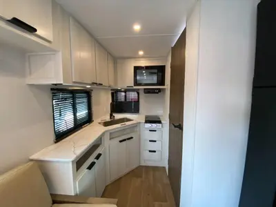 2027 Winnebago Access photo 20