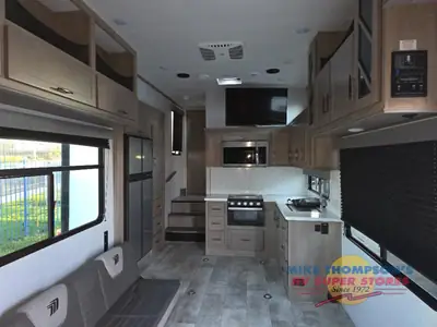 2023 Grand Design Momentum G-Class photo 3
