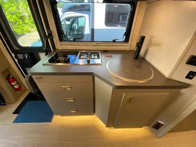 2027 Winnebago Navion photo 17