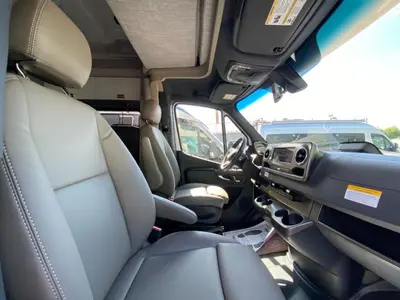 2027 Winnebago Navion photo 47