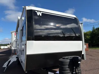 2027 Winnebago Thrive photo 2