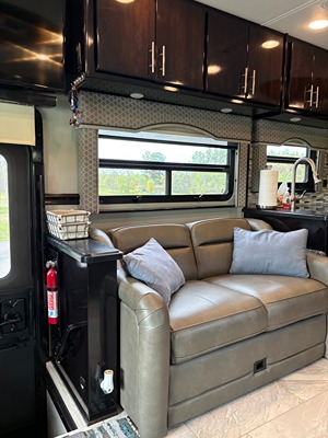 2018 RENEGADE XL photo 24