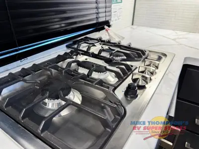 2025 Forest River RV Shockwave photo 25