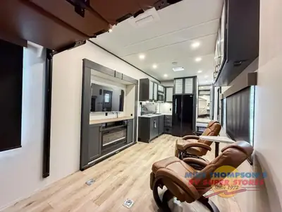 2025 Forest River RV Shockwave photo 22