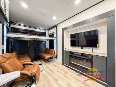 2025 Forest River RV Shockwave photo 12