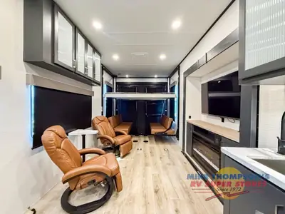2025 Forest River RV Shockwave photo 7