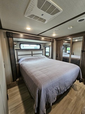 2021 GRAND DESIGN SOLITUDE photo 36