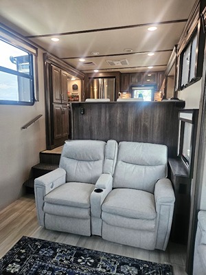 2021 GRAND DESIGN SOLITUDE photo 16