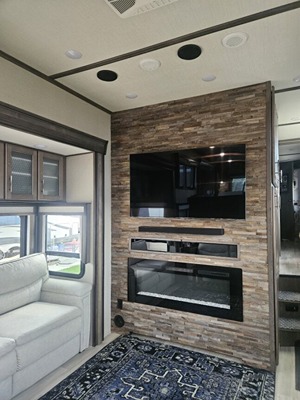 2021 GRAND DESIGN SOLITUDE photo 19