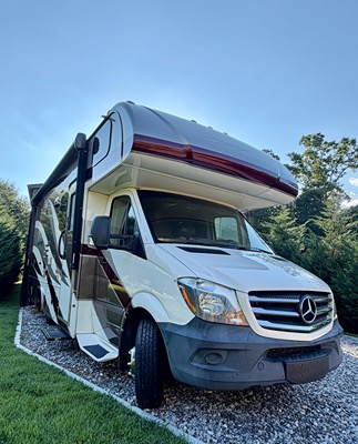 Used 2019 Forest River Sunseeker 2400WS