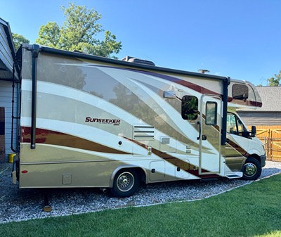 2019 FOREST RIVER SUNSEEKER photo 13