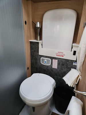 2019 HYMER AKTIV photo 23