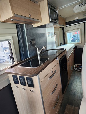 2019 HYMER AKTIV photo 16